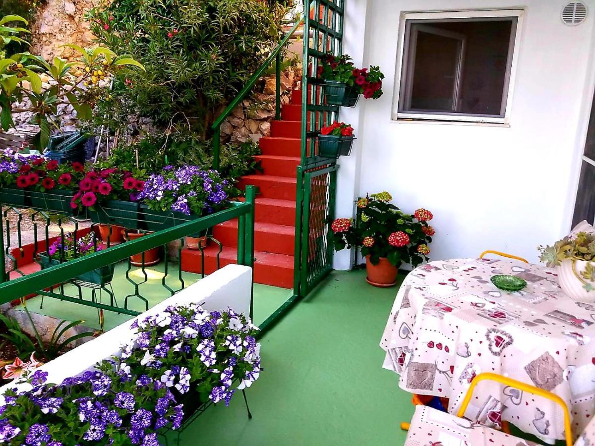 Apartman Kristin Podaca Exteriér fotografie